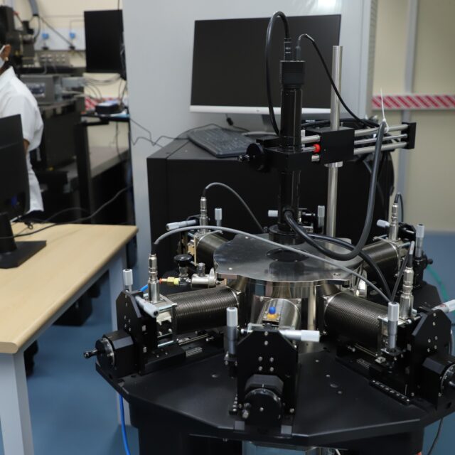 4.2K Cryogenic Probe Station Customized for PCB-level Measurements